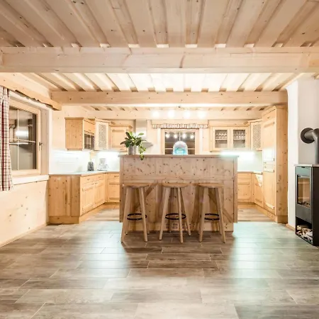 Grimmingblickhuette By Interhome *